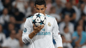 شغف الجزائريين وجنونهم بـ “رونالدو” ورفقائه في روبورتاج بقناة “ريال مدريد”