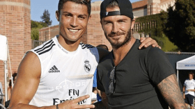 بيكام يستهدف ضم رونالدو لفريقه الجديد