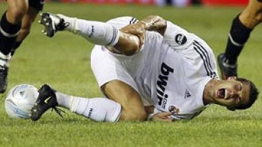 Real Madrid insure Cristiano Ronaldo's legs for Â£90million after winger suffers knee injury scare