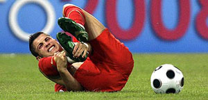 Ronaldo injury adds to Real Madrid puzzle