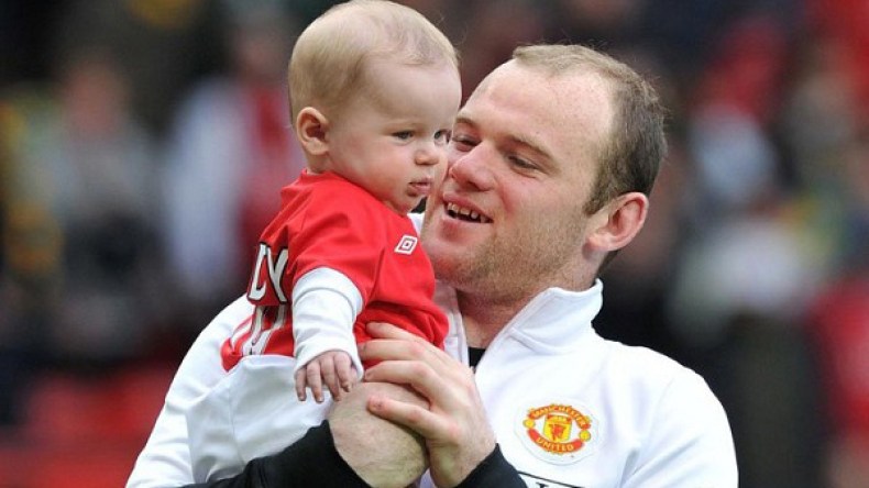 روني يصبح أغلى لاعب في انجلترا