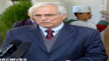 Après sa visite au Sahara occidental,Ross à Alger