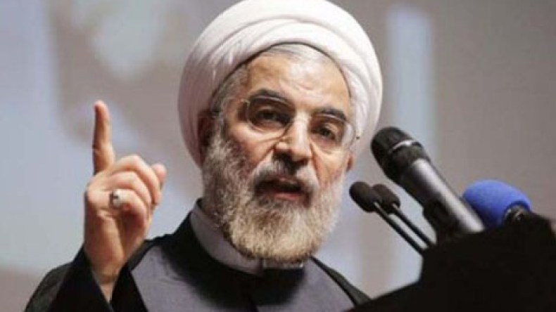 الرئيس الإيراني للحرس الثوري: “ابتعدوا عن السياسة”