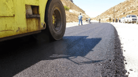 سكان قرية أولاد المهدي بالأخضرية يلجؤون إلى التويزة لإنجاز طريق