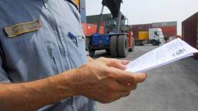 هذه شروط وكيفيات اقتناء التجهيزات الحساسة واستغلالها والتنازل عنها