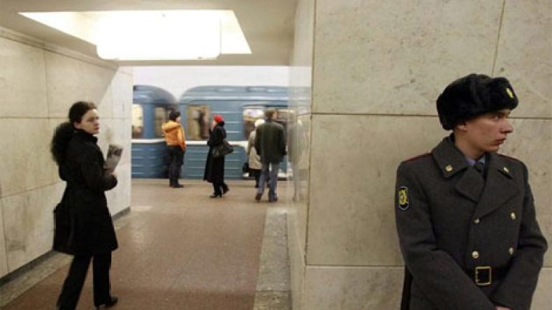 أكثر من 40 جريحاً بحريق في مترو أنفاق موسكو