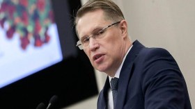 وزير الصحة الروسي: إنتاج أول دفعة من لقاح كورونا خلال أسبوعين