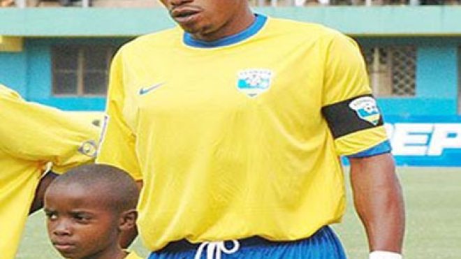 وفاة لاعب منتخب رواندا “مافيسونغو”