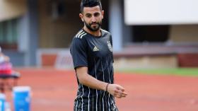 محرز يُغنّي و”الكاف” ترقص!