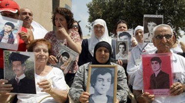 Syrie : des centaines de prisonniers politiques libérés