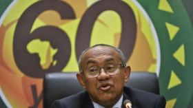 “فيلة” كوت ديفوار تُهدّد بِطحن عظام رئيس “الكاف”