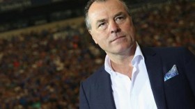 رئيس شالكه الألماني يثير الجدل بتصريحات عنصرية