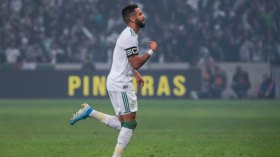 محرز: التتويج الإفريقي أفضل من ألف كأس العالم مع فرنسا