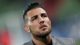 ديلور يقرر البقاء في مونبيليي الفرنسي