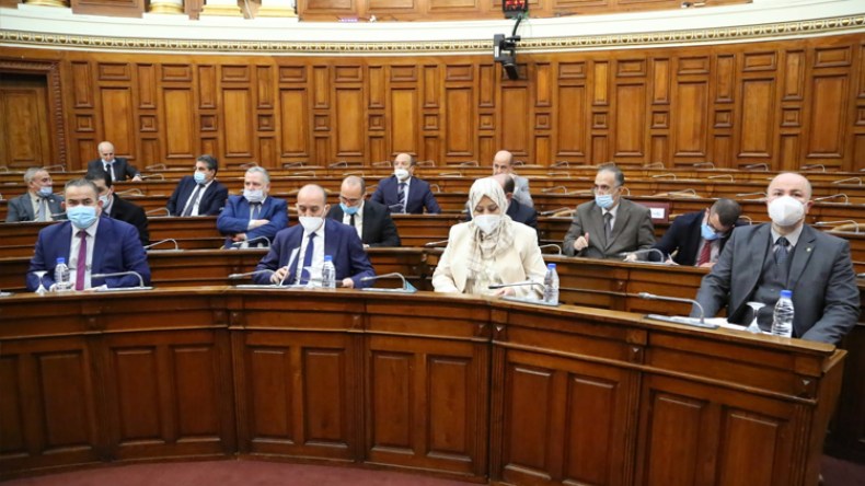 صلاحيات أوسع لرؤساء البلديات وتوسيع مصادر التمويل