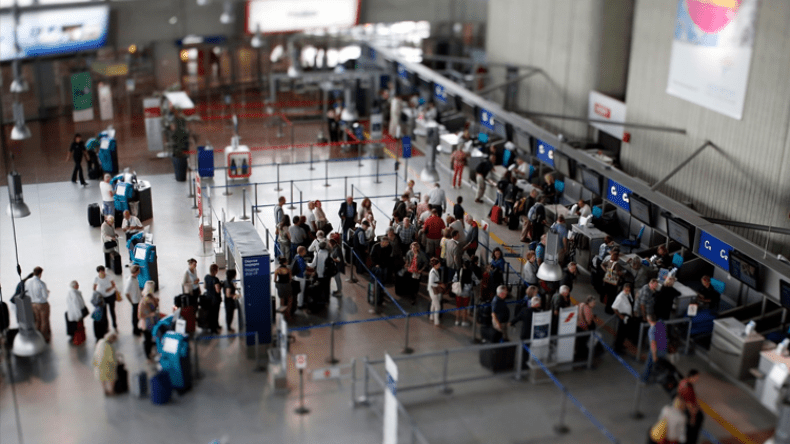 تنامي إجراءات عزل ركاب الرحلات الدولية لتفادي العدوى!