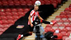 دوليون جزائريون يُهنّئون بن رحمة