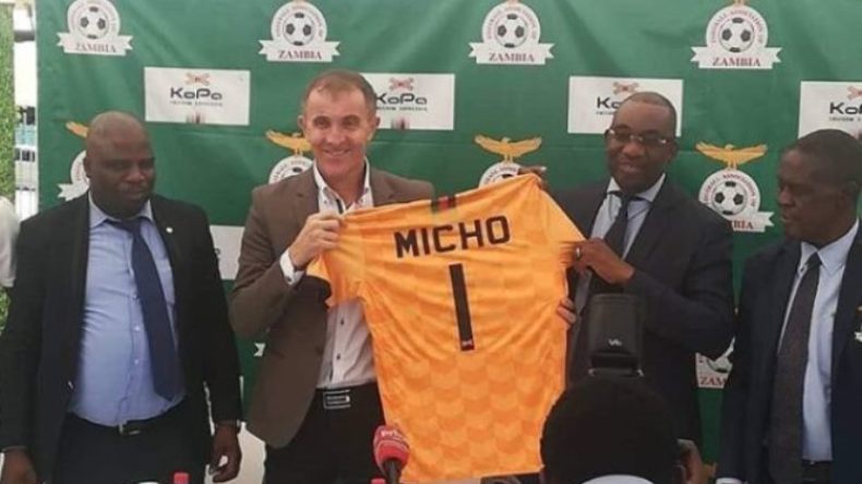 مدرب جديد يعرف “الخضر”