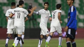 تشافي “يطبخ” وبونجاح يتناول “الطعام”!