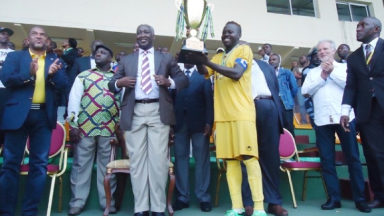 لاعب غابوني في طريقه إلى جمعية الشلف