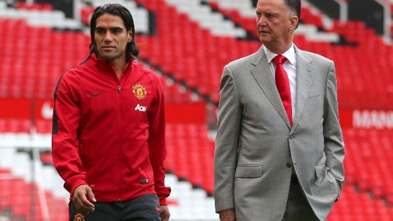 فان غال للاعبيه: خالطوا الناس فأنتم بشر مثلهم!؟