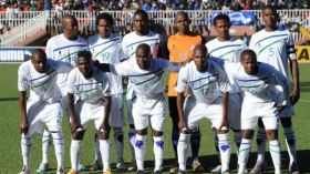 مدرب اللوزوطو يستدعي 19 لاعبا لمواجهة الجزائر