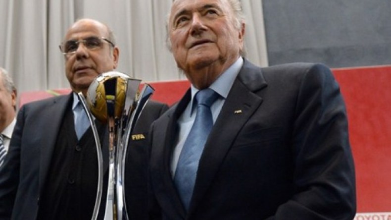 بلاتر يشيد بالدور الذي يؤدّيه روراوة