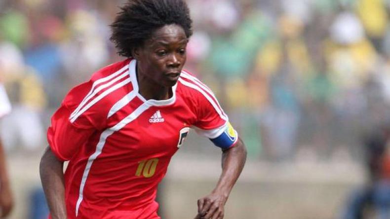 لاعبة غينيا الإستيوائية “أنونما” أنثى أم ذكر؟!