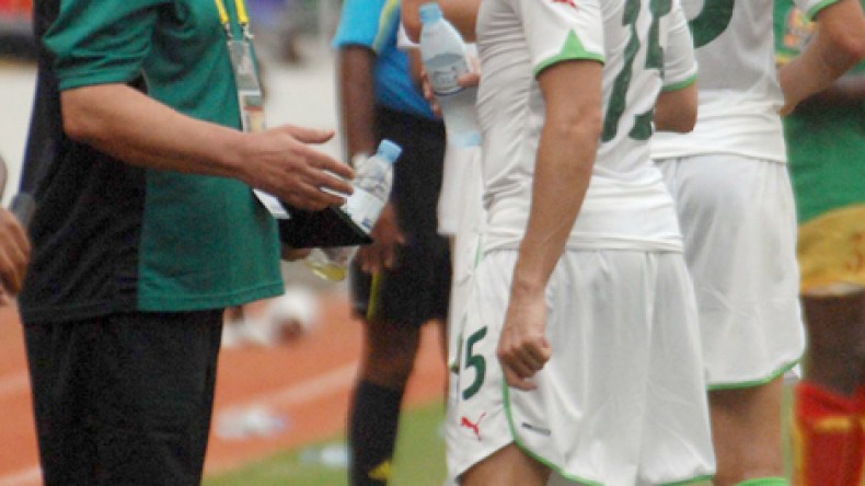 ‮”‬خاليلوزيتش‮ ‬قضى‮ ‬على‮ ‬كوادر‮ ‬المنتخب‮ ‬وزياني‮ ‬لا‮ ‬يستحق‮ ‬الإبعاد‮”‬