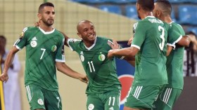 غلام وبراهيمي ضمن احتياطيي التشكيل المثالي لـ “الكاف”