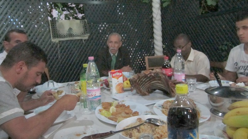 مائدة رمضانية بطعم التحرّر وحلم الاستقلال