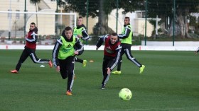 إجراء مقابلتي سيراليون بالجزائر