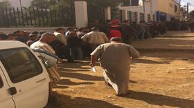 طوابير أمام “كاسنوس”  بالمدية للتصديق على وثيقة الانتساب وعدم الانتساب
