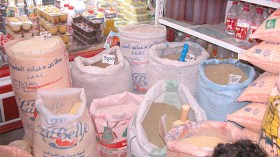نُدرة وإحتكار .. والتجار يلهبون الأسعار