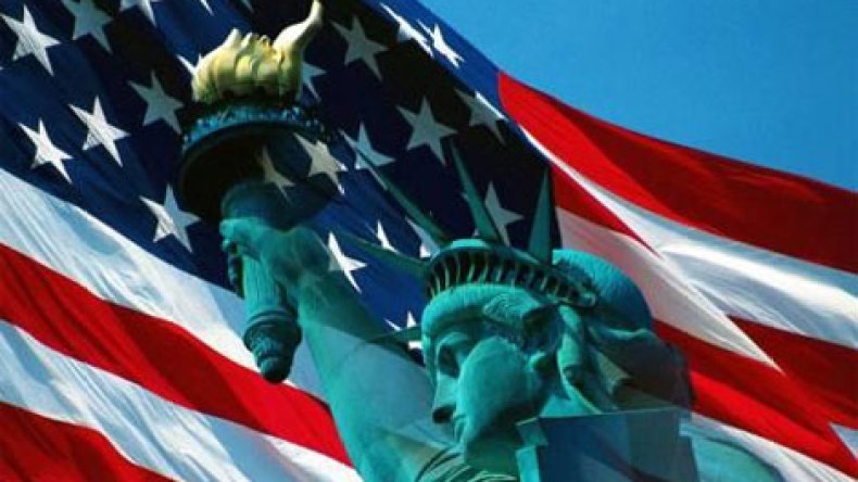 راحة النفوس: أرادت أن تصبح نجمة في أمريكا فعاشت سجينة في ملهى