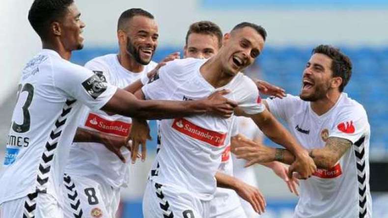 “حمزاوي” يلمع ونجم فريقه يأفل