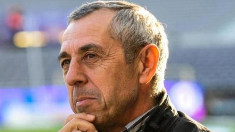 مدرب السنيغال مرشح لقيادة منتخب مصر