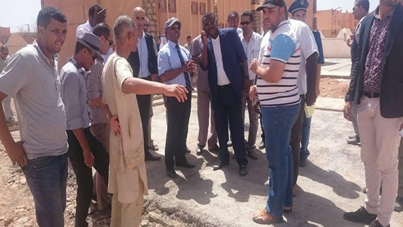 مقاولون يبالغون في آجال الإنجاز وتأخر تنموي بإيليزي