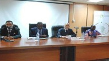 Séminaire sur “la radicalisation et la déradicalisation” à Alger