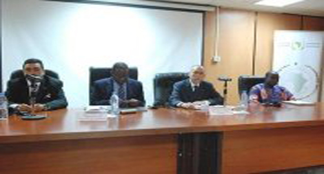 Séminaire sur “la radicalisation et la déradicalisation” à Alger