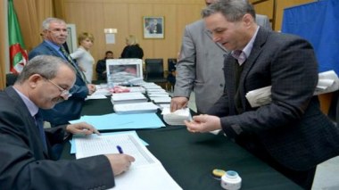 Déroulement du scrutin pour le renouvellement de la moitié du Conseil de la nation