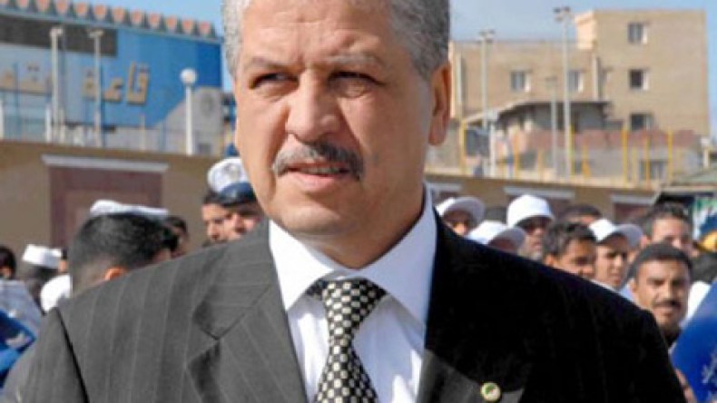 الوزير الأول سلال ينصّب رؤساء الإتحادات الرياضية واللجنة الأولمبية الجزائرية