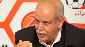 سعدان غير متحمس لتأطير الفئات الشبّانية ومتمسك بخلافة حدّوش