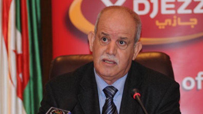 سعدان يستدعي 25 لاعبا تحسبا لمواجهة زامبيا