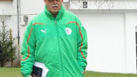 سعدان يقرر إجراء حصتين تدريبيتين يوميا