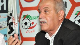 سعدان: خاليلوزيتش تأخر في تحديد التشكيلة الأساسية للخضر