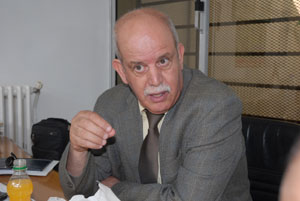 Exclusive: Rabah Saadane to Echorouk; â€œI will disclose the final list after returning from Ireland. The best will win in Group C”