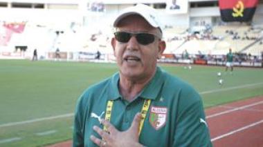 Algerian coach slams his disparagers