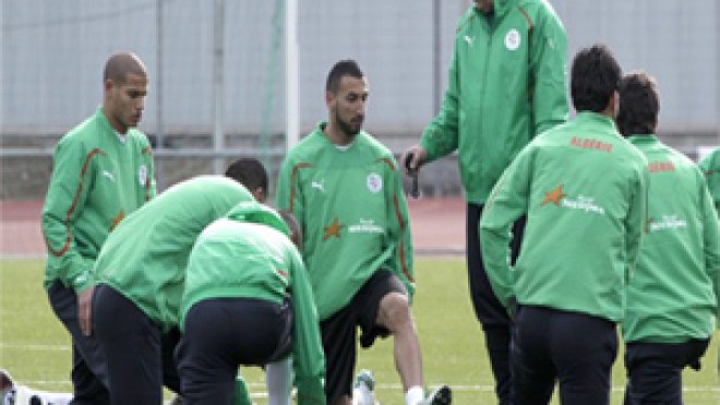 تدريبات‭ ‬الخضر‭ ‬بالفيديو‭ ‬ومراجعة‭ ‬الأخطاء‭ ‬في‭ ‬الفندق