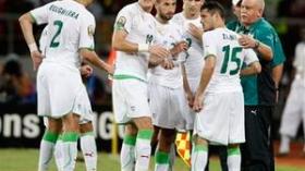 “13 زائد 2” تحطم الرقم القياسي في التحميل على الانترنت